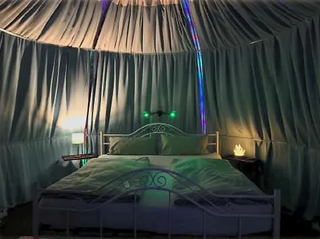 Luxury tent Dreilaendereck Der Naturisten Gmbh